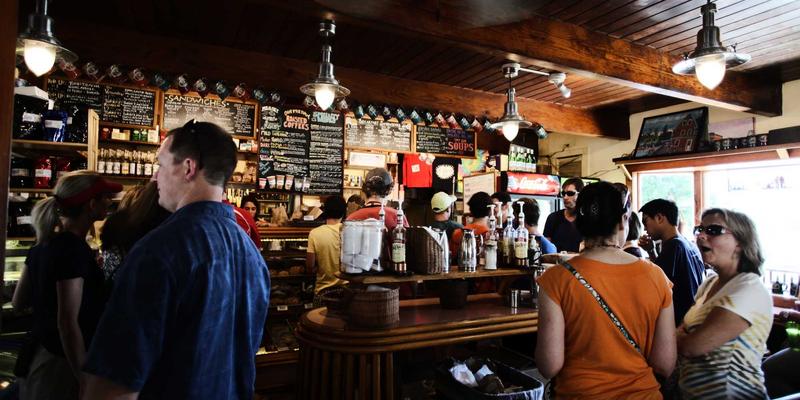 如何用JavaScript和jQuery动态调整HTML列表项的顺序