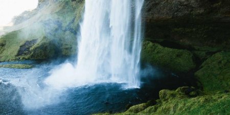 Linux内核TCP参数如何调优才能有效提升网络吞吐与并发能力？
